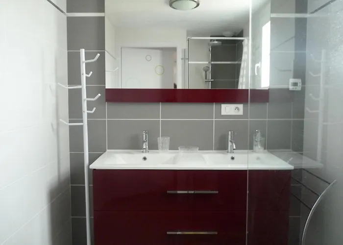 度假居 Maison Moderne Pres Et Commerces A Pour 6 Pers. - Fr-1-823-72